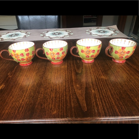Other - Set of 4 handpainted mugs